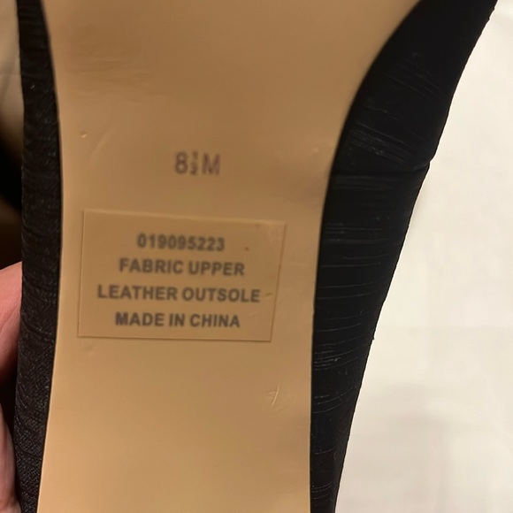 Cold water Creek Satin Hand Dyed Peep Toe Shoes 2” Heel size 8.5M - Picture 8 of 9